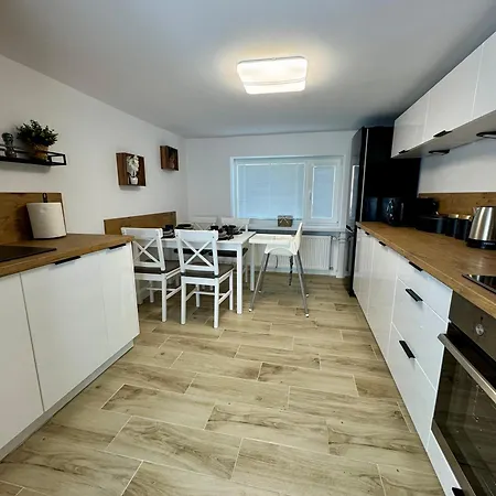 Oracka Przystan Solna 1 *