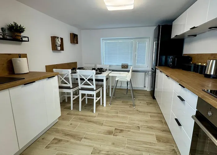 Oracka Przystan Solna 1 *