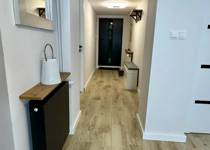 Oracka Przystan Solna 1 *